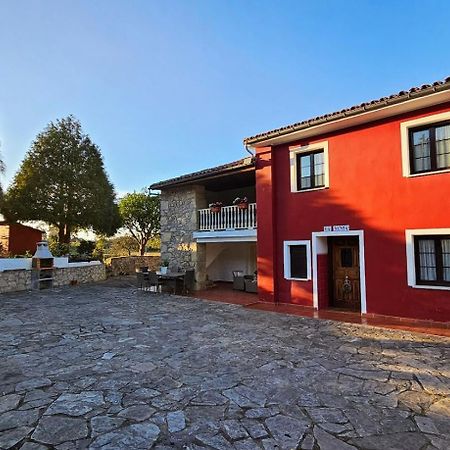 Villa Casa La Venta De Pedro Ribadesella Exterior foto